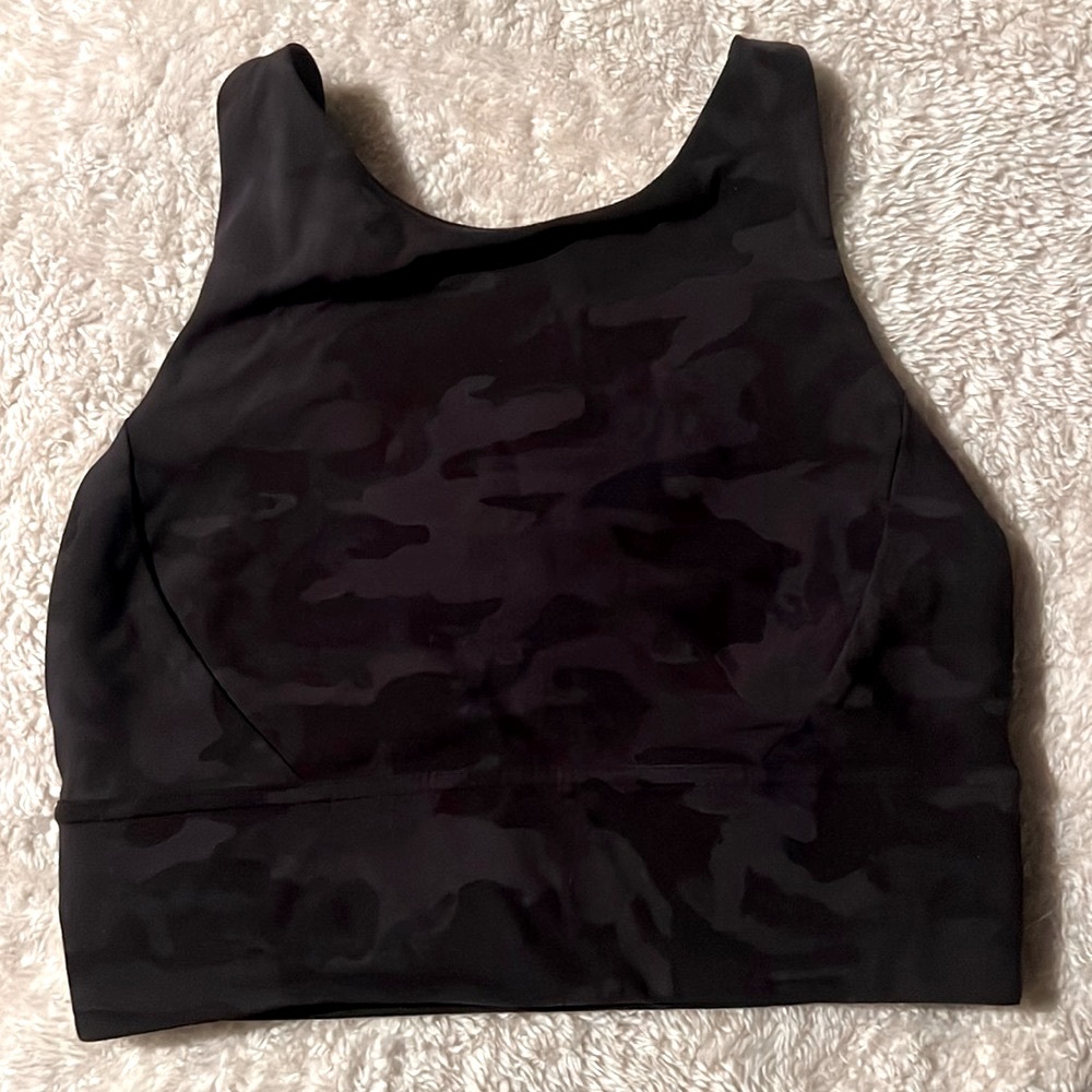 Size 6 Lululemon bra